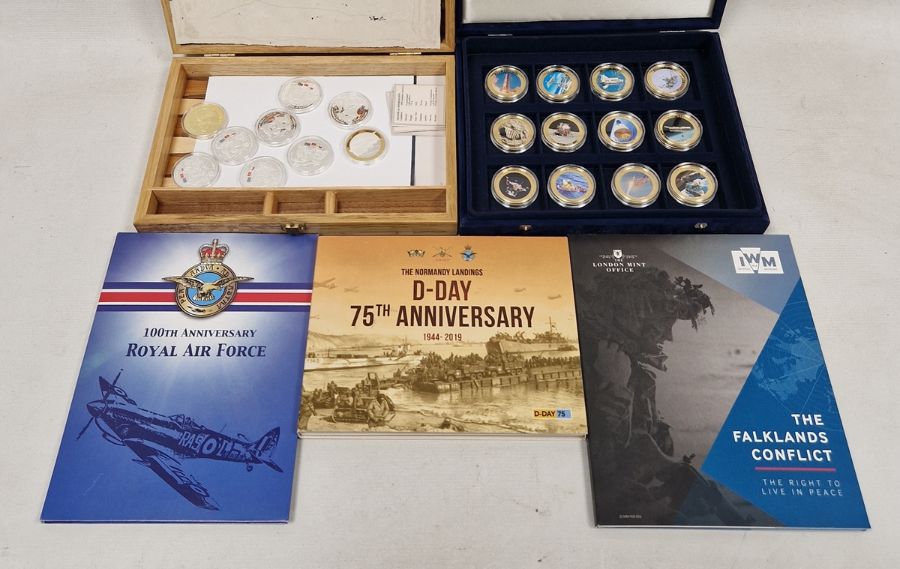 Collection of commemorative coins, mostly proof, to include Bradford Exchange the Normandy