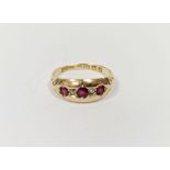 18ct gold and ruby and diamond set ring, 3g in total approx.