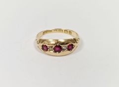 18ct gold and ruby and diamond set ring, 3g in total approx.