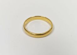 22ct gold wedding ring, 4.5g