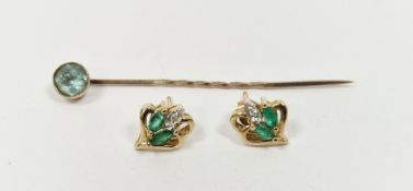 9ct gold, emerald and diamond set earrings, 1.8g and a 9ct gold and aquamarine hat pin, 0.8g