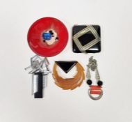 Half a bakelite buckle, costume jewellery, compact and an enamel bowl (1 box)