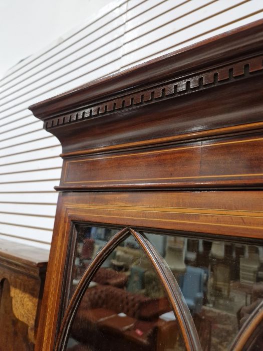 George III inlaid mahogany library bookcase having dentil and cavetto cornice, the top with two - Image 6 of 39