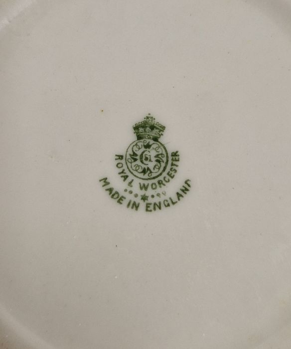 Various items of Royal Worcester Parian leaf-moulded wares, a Belleek shell-shaped small oval - Image 6 of 9