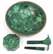 Assortment of malachite items to include a bowl of circular form, a small lidded pot of octagonal