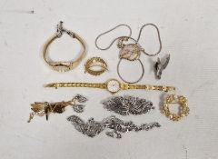 Small quantity of costume jewellery to include an Accurist lady's quartz wristwatch, a Seiko