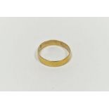22ct gold wedding ring, 2.8g
