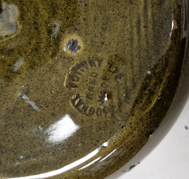 Various items of 19th and 20th century pottery, including a 19th century majolica footed dish with - Image 3 of 16