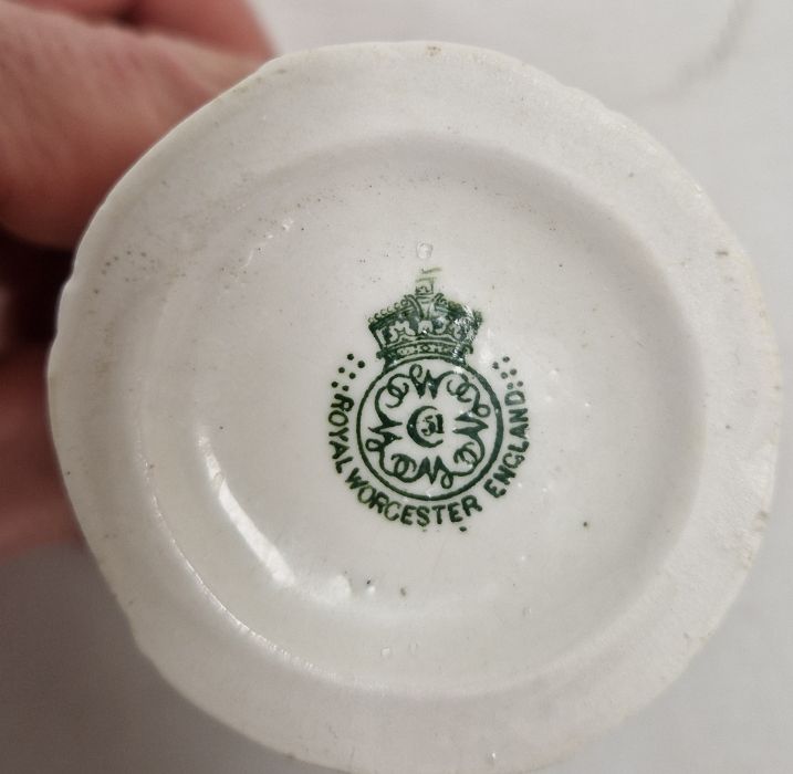 Various items of Royal Worcester Parian leaf-moulded wares, a Belleek shell-shaped small oval - Image 5 of 9