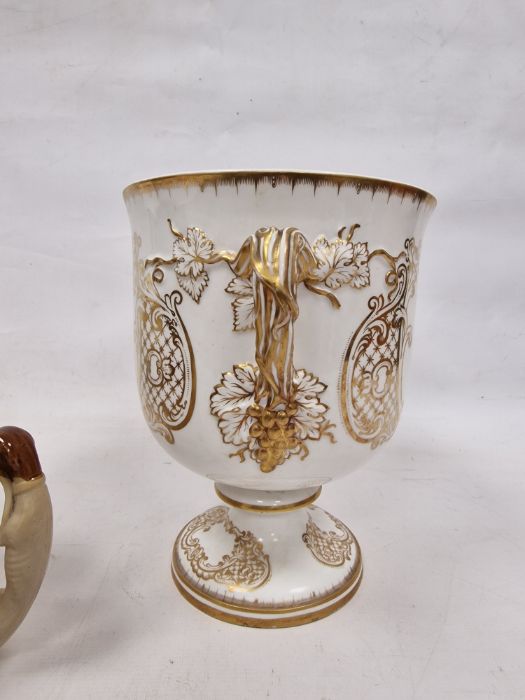 19th century Copeland porcelain two-handled armorial loving cup on circular foot, painted with crest - Image 2 of 56