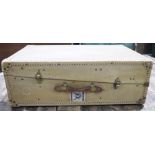 Vintage 'Wata-Joy' (London) travelling case with a fitted interior, with brown leather handles and