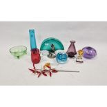 Collection of 20th century coloured glassware including a Bob Crooks glass vase with pinched