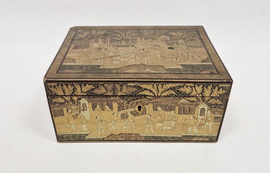 19th century Chinese lacquered box in black and gold, allover decorated with figures carrying boxes,