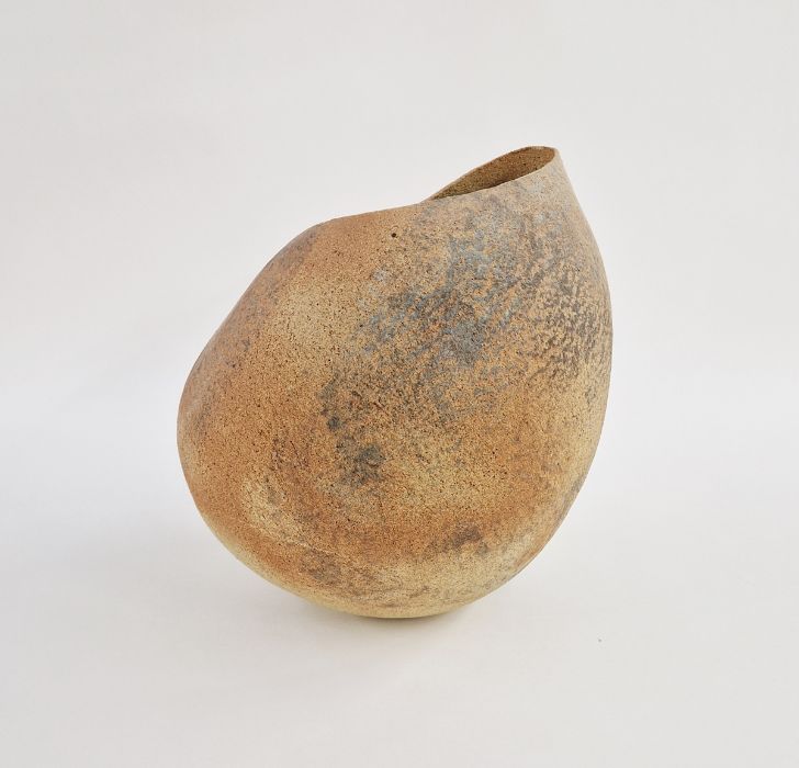 Betty Blandino (1927-2011) hand built stoneware vessel of asymmetrical form with dark matte glazes - Image 3 of 15