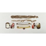 Assorted jewellery, to include a chain stamped 9ct, a small 9ct gold bracelet, a 9ct gold bar