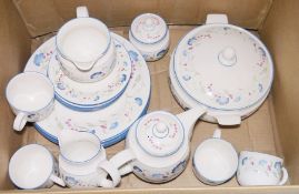 Royal Doulton 'Windermere' dinner/tea service (2 boxes)