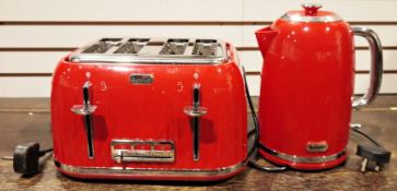 Breville four-slice red toaster and matching kettle (2)