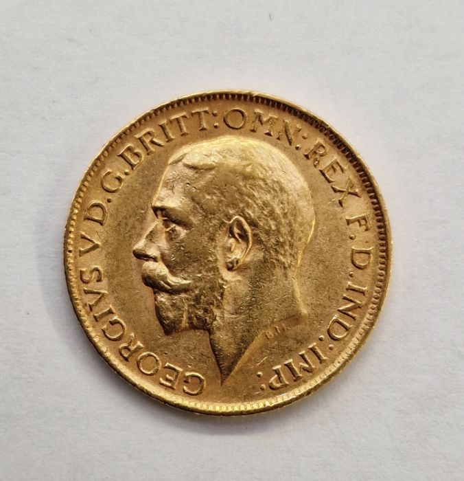 George V (1910-1936), Sovereign 1912, bare head left,  St George and the Dragon, date below - Image 4 of 4