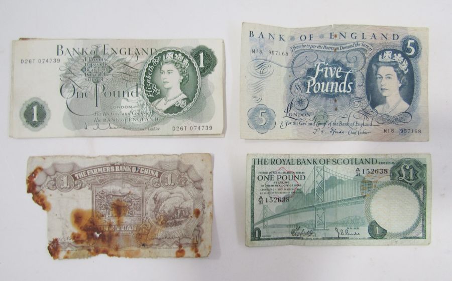 Collection of late 19th and 20th century coinage, banknotes and other items, predominately British - Image 5 of 8