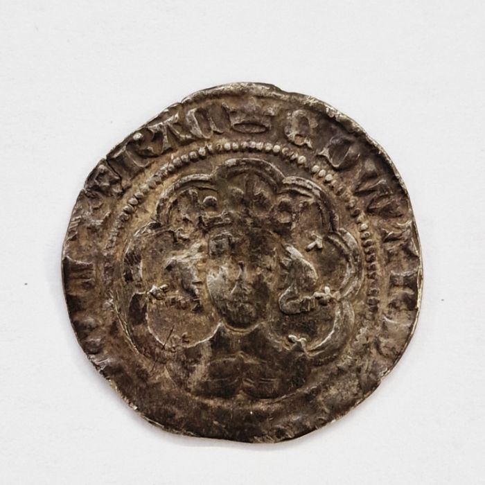 Edward III (1327-1377) Half Groat, Facing crowned bust, Class F, mint mark Crown 1356, with French - Image 3 of 4