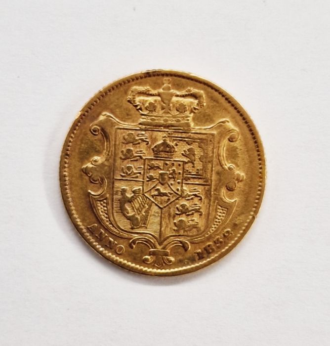 William IV (1830-1837), Sovereign, 1832, second bare head right, nose to second I in BRITANNIAR, - Image 4 of 6