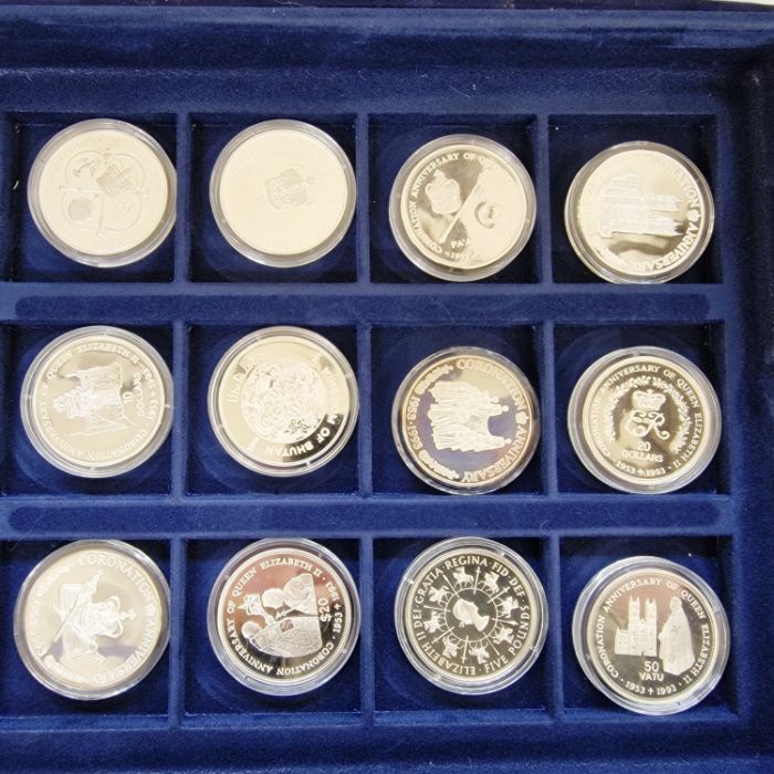 Elizabeth II (1952-2022), Proof Silver Royal Family Commemorative Coin Collection, consisting of - Image 4 of 14