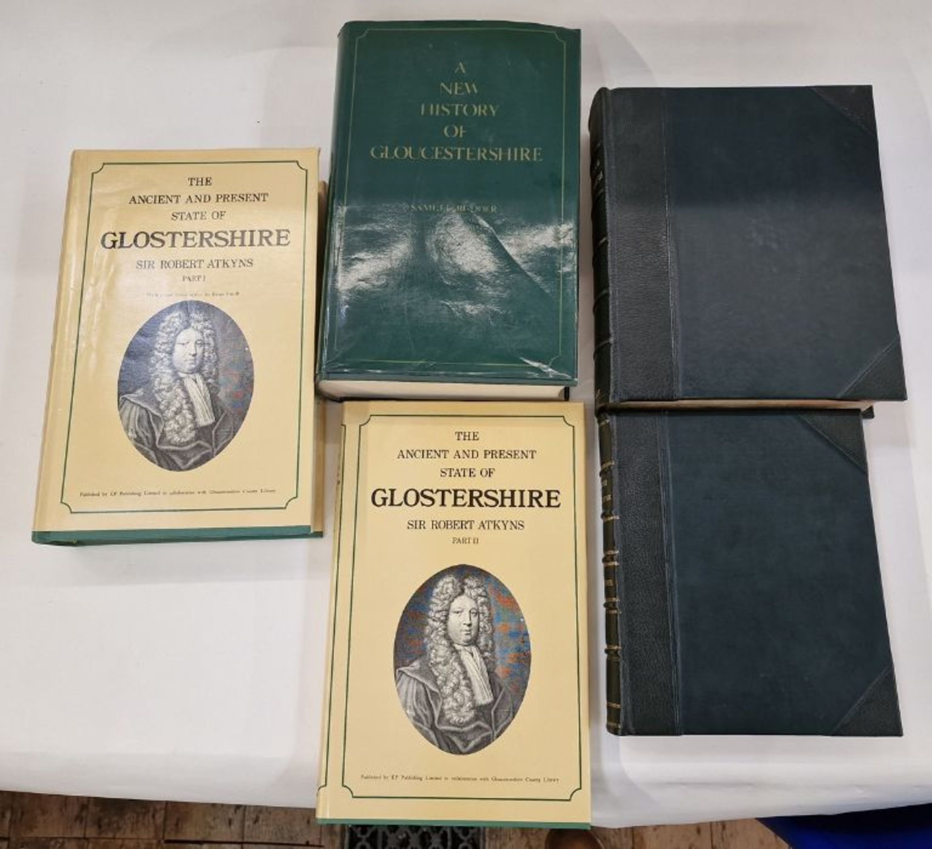 Fosbrooke, Rev Thomas Dudley  "An Original History of the City of Gloucester ... including also - Image 2 of 15