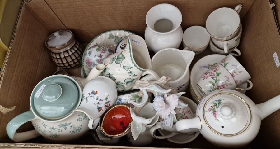 Royal Doulton 'Bell Heather' teaset to include teapot, six cups and saucers, sugar bowl and creamer, - Image 2 of 4