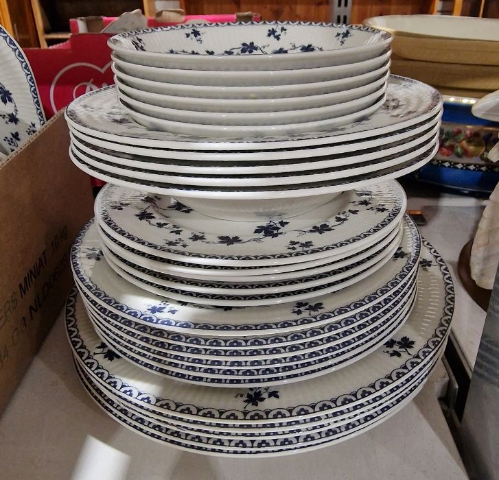 Set of five Wedgwood Susie Cooper 'Carnaby Daisy' cups and saucers, a Masons ironstone 'Mandalay' - Image 2 of 3