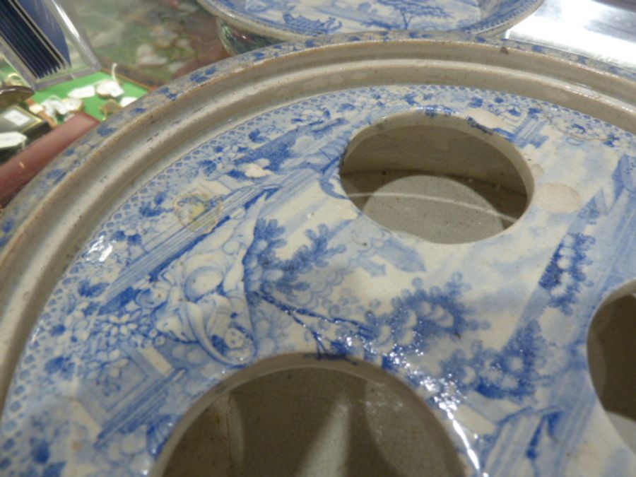 Staffordshire printed blue and white pearlware desk set and cover, circa 1820, together with various - Image 20 of 40