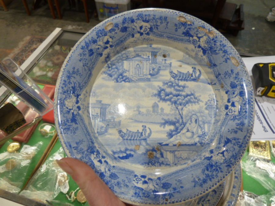 Staffordshire printed blue and white pearlware desk set and cover, circa 1820, together with various - Image 12 of 40