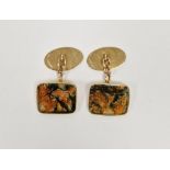 Pair gent's 9ct gold and agate chain pattern cufflinks, each with rectangular panel set with