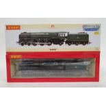 Hornby R3244TTS 00 gauge locomotive and tender, BR 4-6-2 Class 8 Duke of Gloucester '71000' TTS