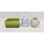 Isis Pottery (Oxford) large canted rectangular tea caddy and cover in the Delft style, painted