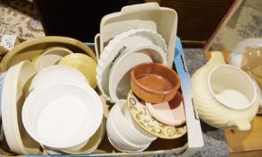 R C Japan part tea service to include teapot, saucers, cups, creamer, sugar bowl, etc, a Mancioli