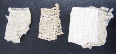 Large quantity of various lengths of lace to include some needlepoint, machine and others