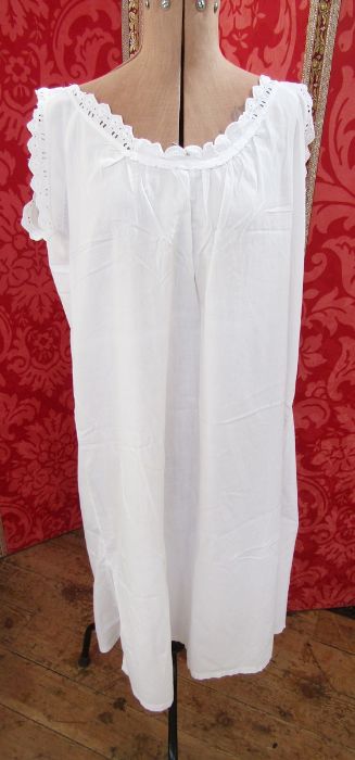 White cotton apron with a lace and whitework bib, two Victorian nightgowns both pintucked broderie - Image 4 of 9