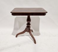 19th century tilt-top side table of octagonal form, raised on tripod base with cabriole legs, 75cm