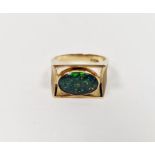 14ct gold and single opal ring set oval polished doublet stone in rectangular open surround, 6.4g