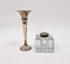 Large George V silver mounted cut glass inkwell, of square form, hallmarked Chester 1930 by Grey &