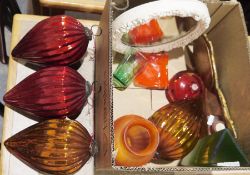 Four vintage oversized Christmas baubles, a Murano-style faceted scent bottle, etc (1 box)