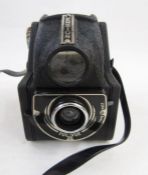 Assortment of vintage cameras, to include a Kodak Duaflex II, Ilford Craftsmen, Ross Ensign