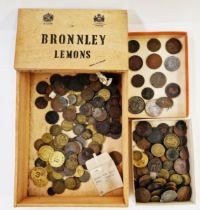 Large accumulation of tokens, one 17th century, otherwise majority 19th century, coin weights,