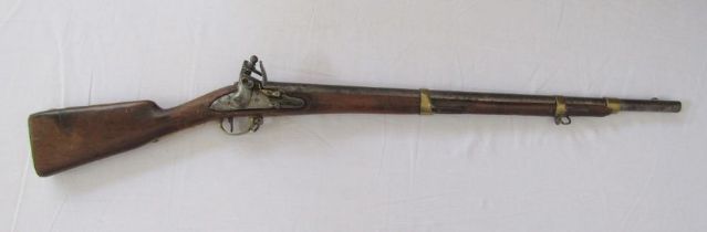 Flintlock rifle with brass fittings, barrel length is 75 cm approx, full length 115 cm approx.