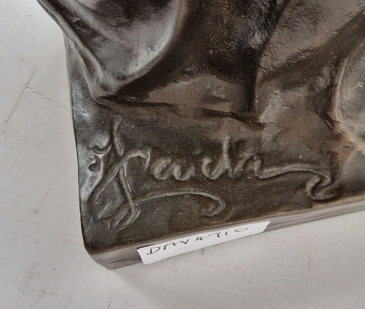 After Bruno Zach (1891-1935) bronzed resin group of 'The Slave Trader', signed 'Zach' to canted - Image 4 of 4