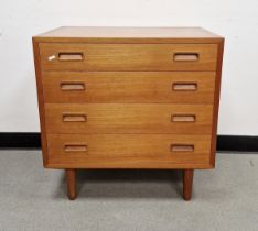 Mid-century teak chest of drawers by Poul Hundevad, the four drawers with recessed handles, raised
