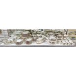 Royal Worcester Windsor pattern part tea and dinner service, comprising twelve dinner plates, twelve