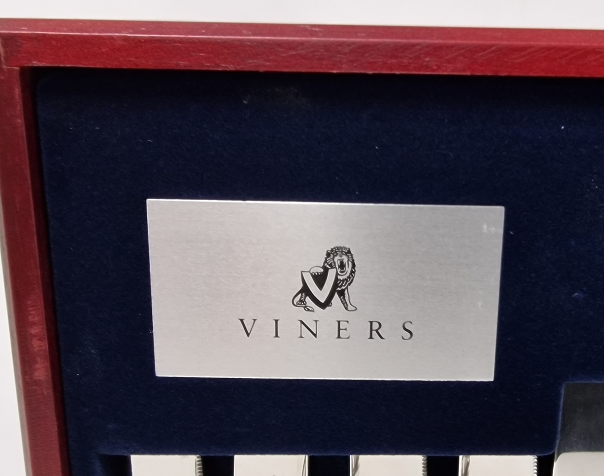 Viners silver-plated table flatware service for six, Hanover variant, in canteen - Image 3 of 3