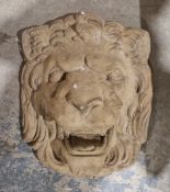 Reconstituted lions head wall hanging water feature, 47cm x 30cm