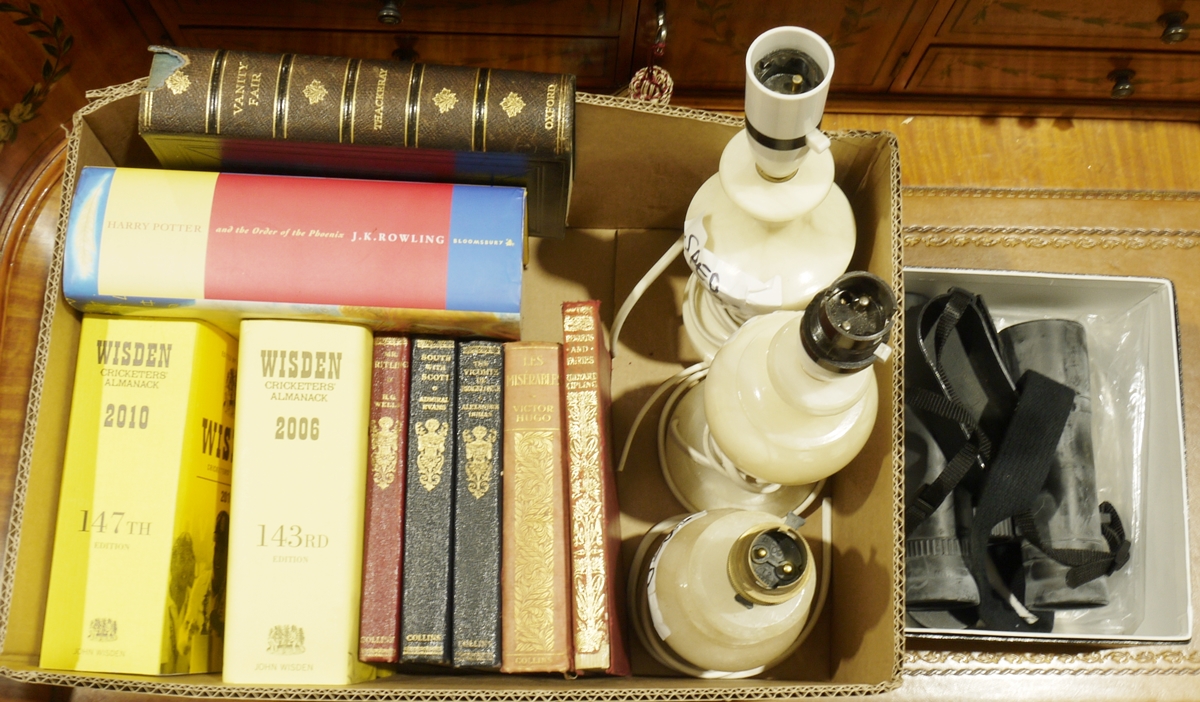 Pair of alabaster table lamps and another, treen items to include carved salad bowls, a wooden